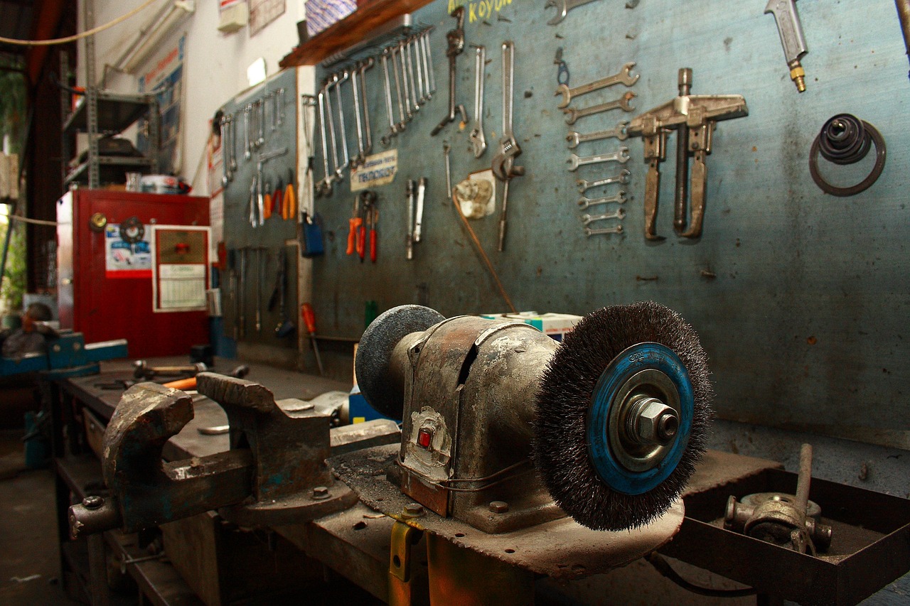 machinery and equipment repair